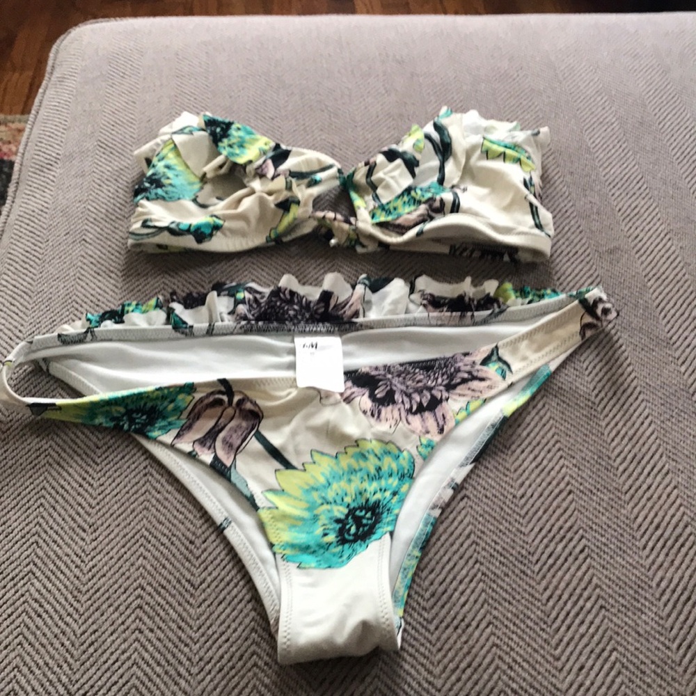 H&M strapless bikini